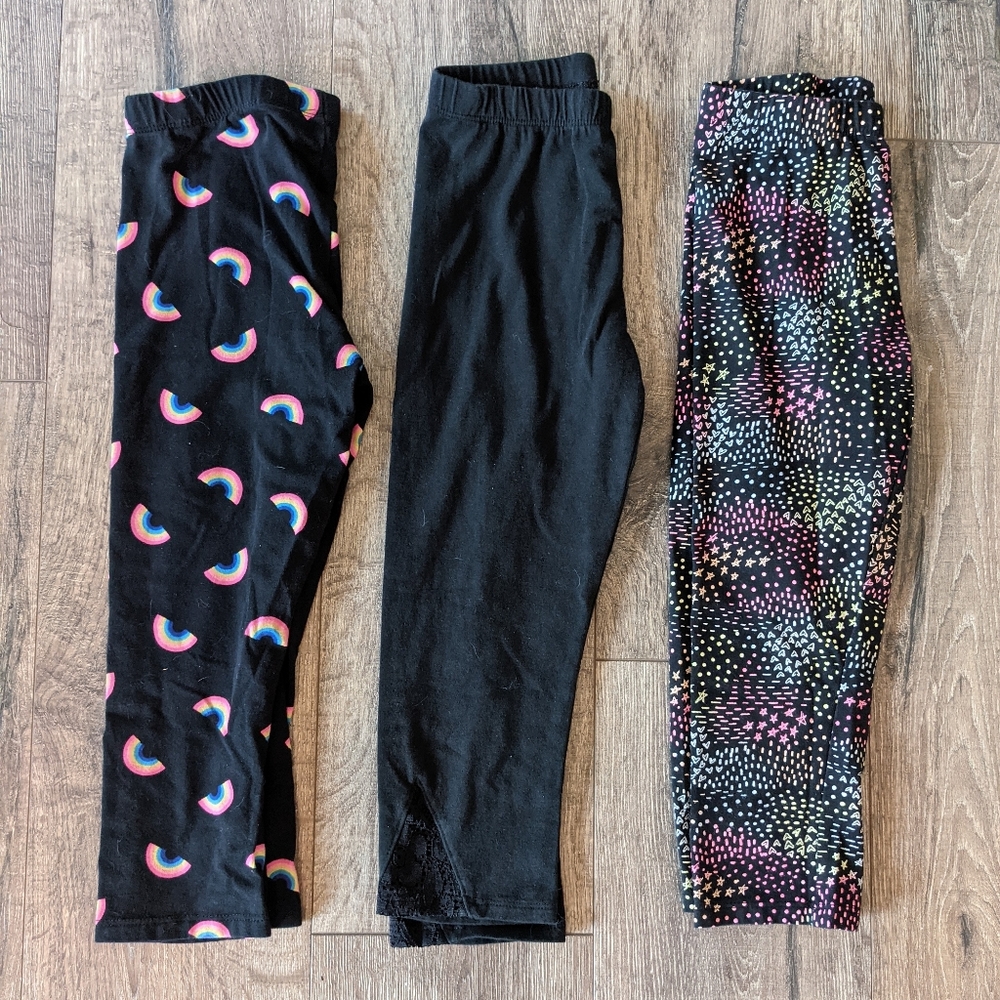 (3) Pairs of SO Favorite Capri Leggings